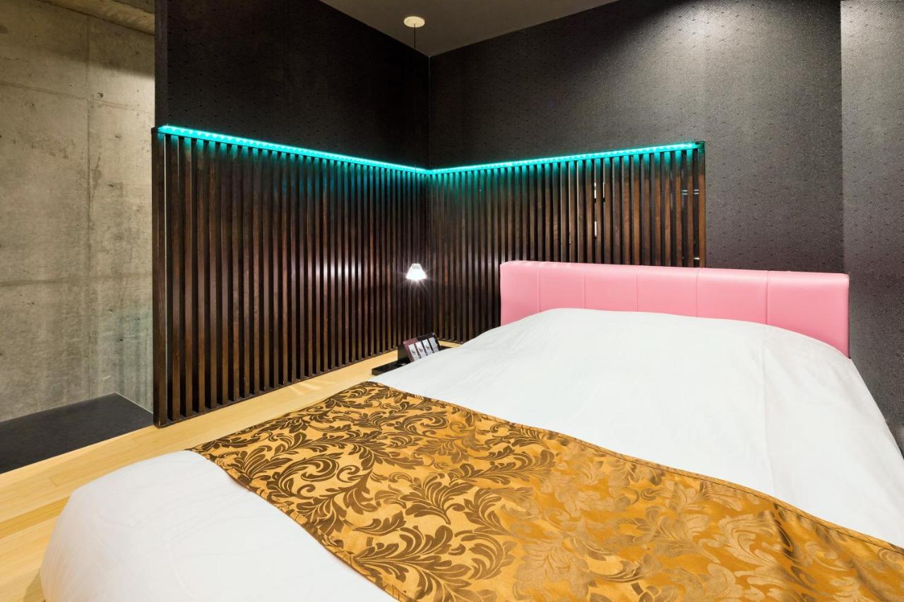 Hotel The Hotel Shinjuku (Adults Only) Tokyo Exterior photo